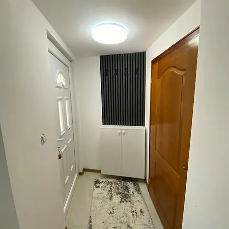 Apartman Porodicna Prica *
